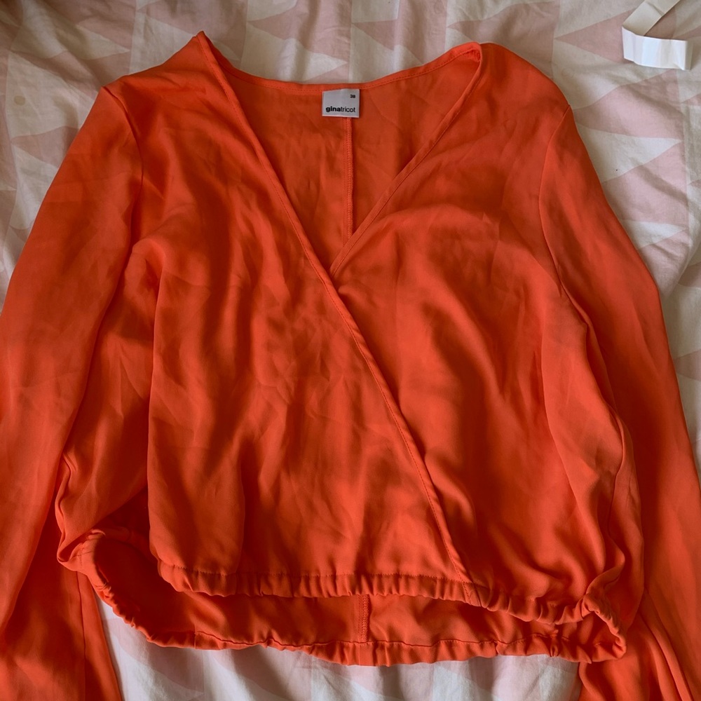 super cute orange blouse